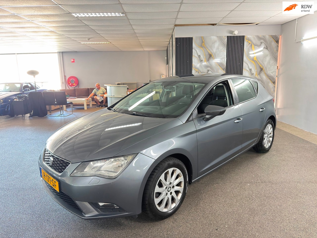 SEAT Leon - 1.4 TSI Style Apk Nieuw,Clima,Cruise,Carplay,Stoelverwarming,Parksensor,Lm velgen,Topstaat - AutoWereld.nl
