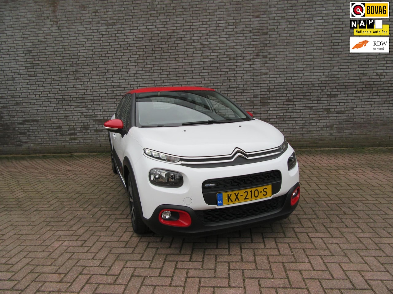 Citroën C3 - 1.2 PureTech Shine 1.2 PureTech Shine - AutoWereld.nl