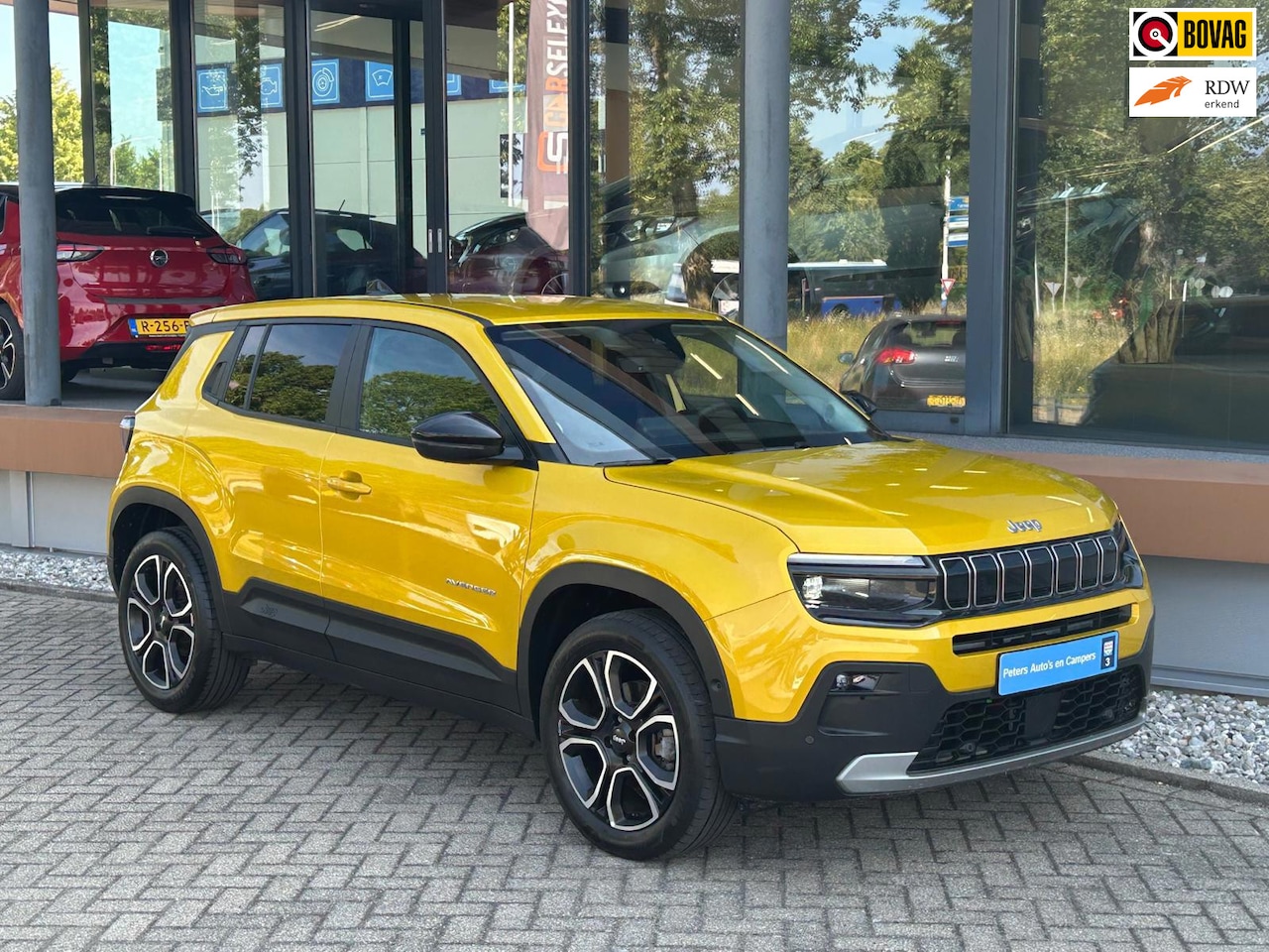 Jeep Avenger - 1.2 e-Hybrid Summit / Carplay / Cruise adptief - AutoWereld.nl
