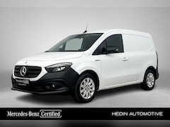 Mercedes-Benz eCitan - L1 Pro 51 kWh | LED | Trekhaak | Stoelverwarming | Camera | Licht en Regensensor