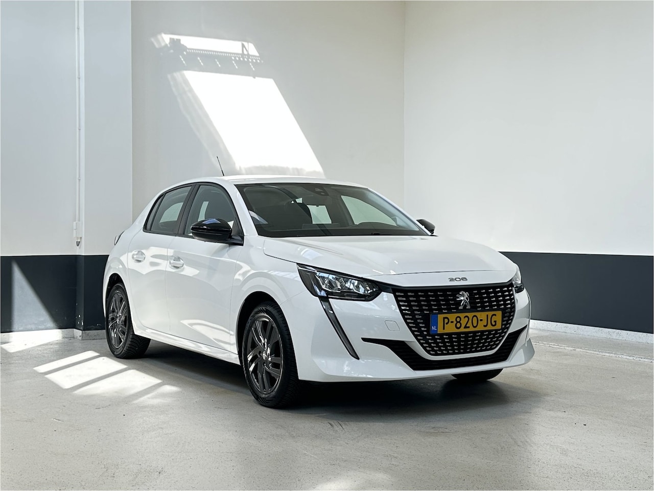 Peugeot 208 - 1.2 PureTech Active Pack | Apple Carplay/ Android Auto | NL | 2 Eig | Trekhaak | PDC | - AutoWereld.nl
