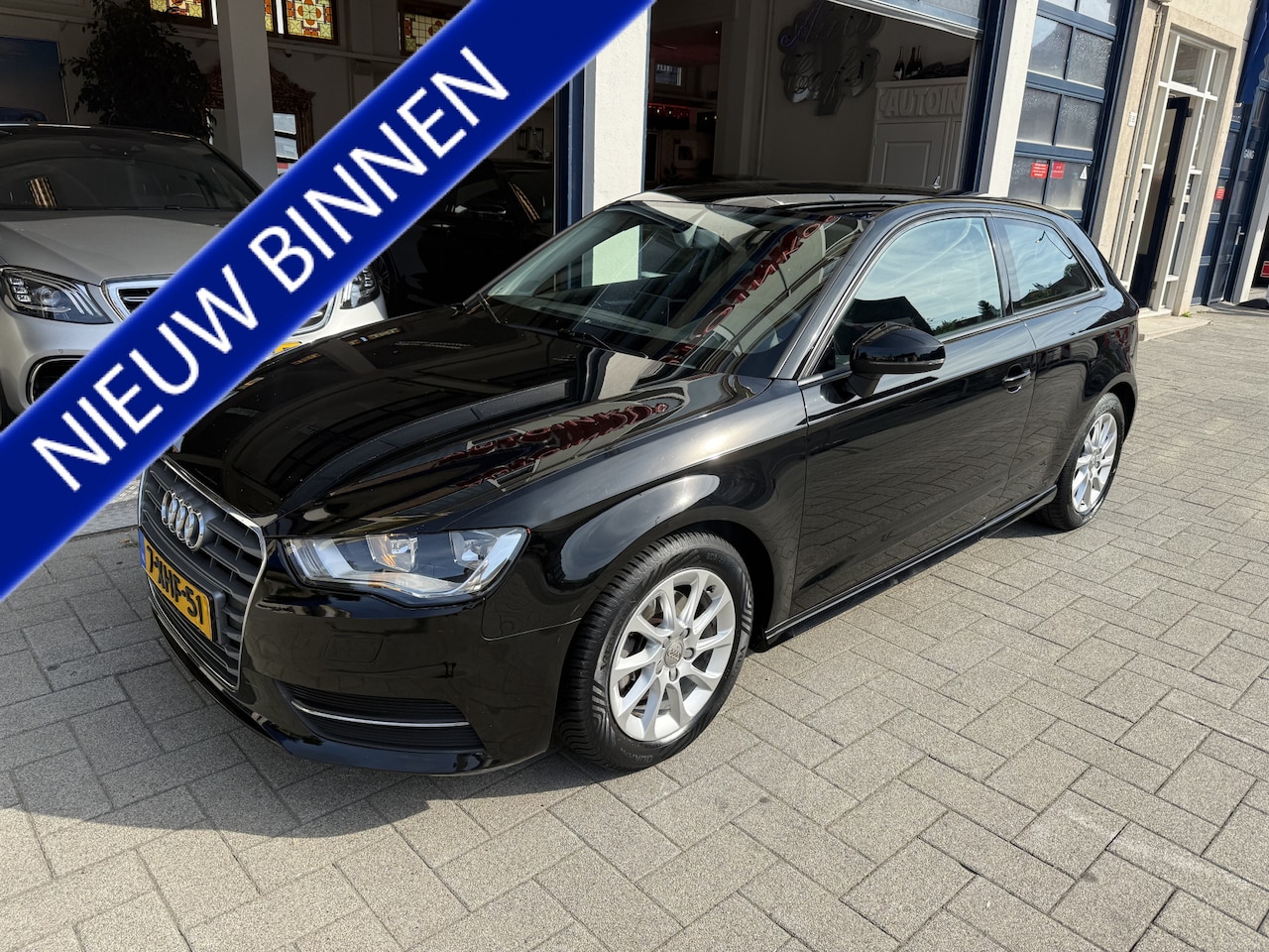 Audi A3 Sportback - 1.6 TDI Attraction Pro Line NL AUTO. - AutoWereld.nl