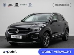 Volkswagen T-Roc - 1.5 TSI Sport 150pk 6bak| Digital diaplay| 17'LM-velgen| Navigaie