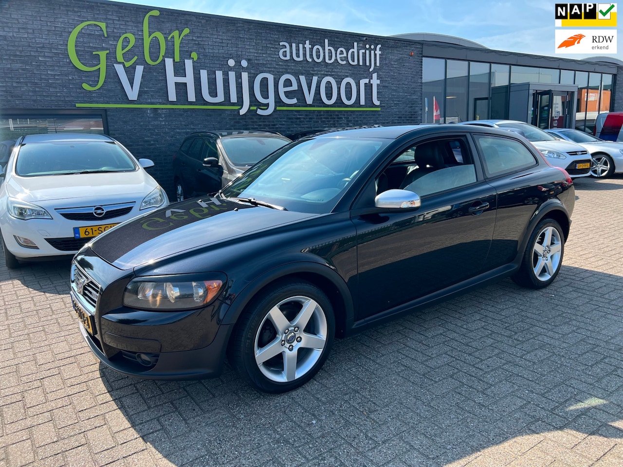 Volvo C30 - 1.8 Sport R-DESIGIN LOOK - AutoWereld.nl