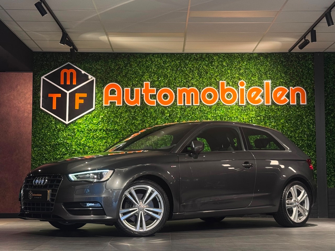 Audi A3 - 1.8 TFSI 3x S-LINE |B&O|NAVI|Org.NL|AUTOMAAT|TREKHAAK - AutoWereld.nl