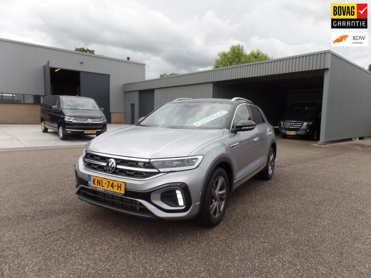 Volkswagen T-Roc - 1.5 TSI R-Line AUTOMAAT TREKHAAK CAMERA 2025 - AutoWereld.nl