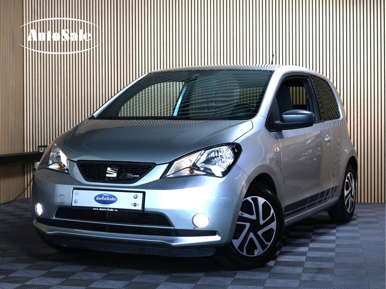 SEAT Mii - 1.0 Sport FR Line AIRCO LM VELGEN BLUTOOTH FR-LINE PDC ACHTER "17 - AutoWereld.nl