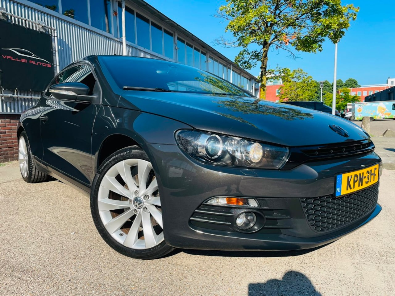 Volkswagen Scirocco - 2.0 TSI Highline BI-XENON CAMERA ABT - AutoWereld.nl