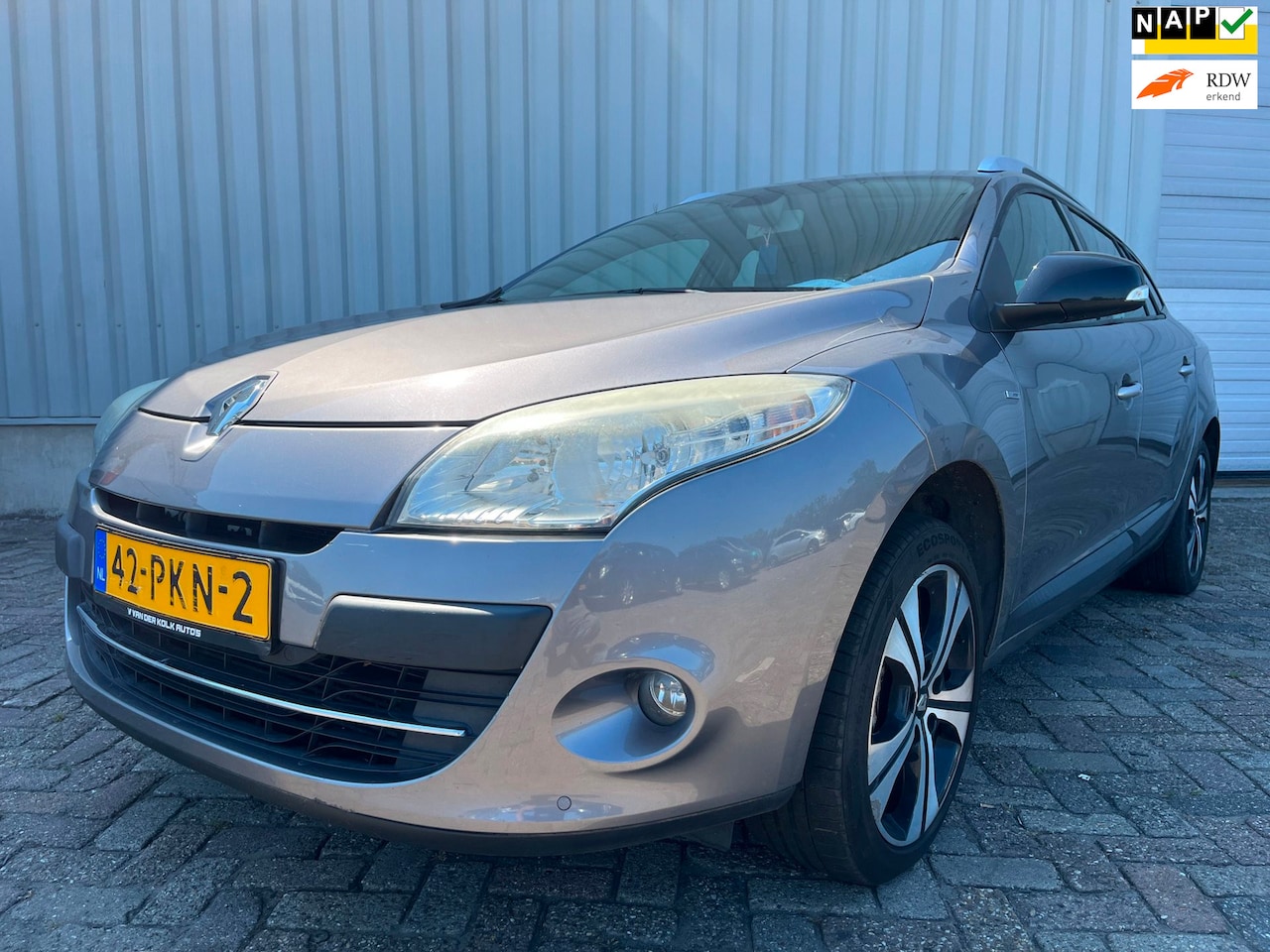 Renault Mégane Estate - 1.4 TCe Bose - Motor defect - Schade - AutoWereld.nl