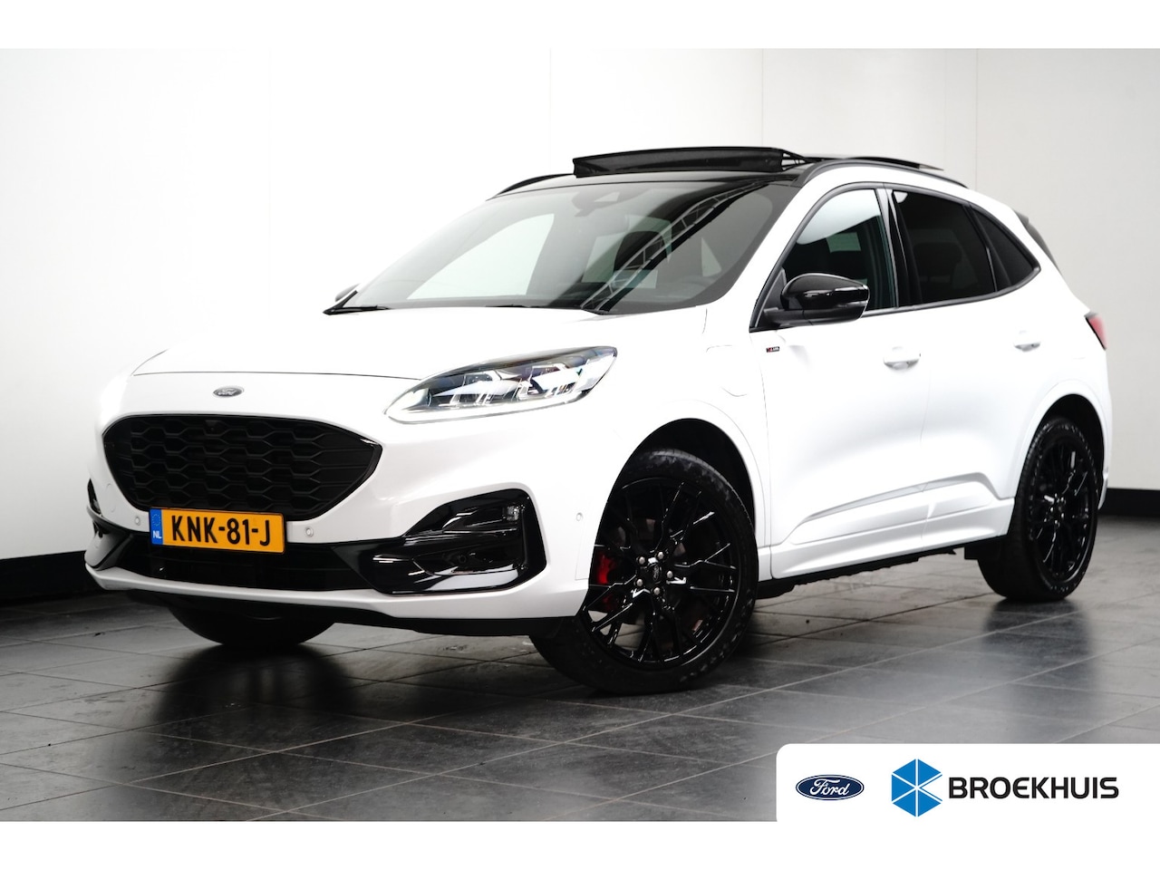 Ford Kuga - 2.5 PHEV ST-Line X 225pk | Black Pack | Pano | 20 inch | Adap. Cruise | HUD | Stoelverwarm - AutoWereld.nl