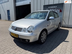 Volkswagen Polo - 1.4-16V Highline olie lekkage / Airco / Achteruit rij camera /