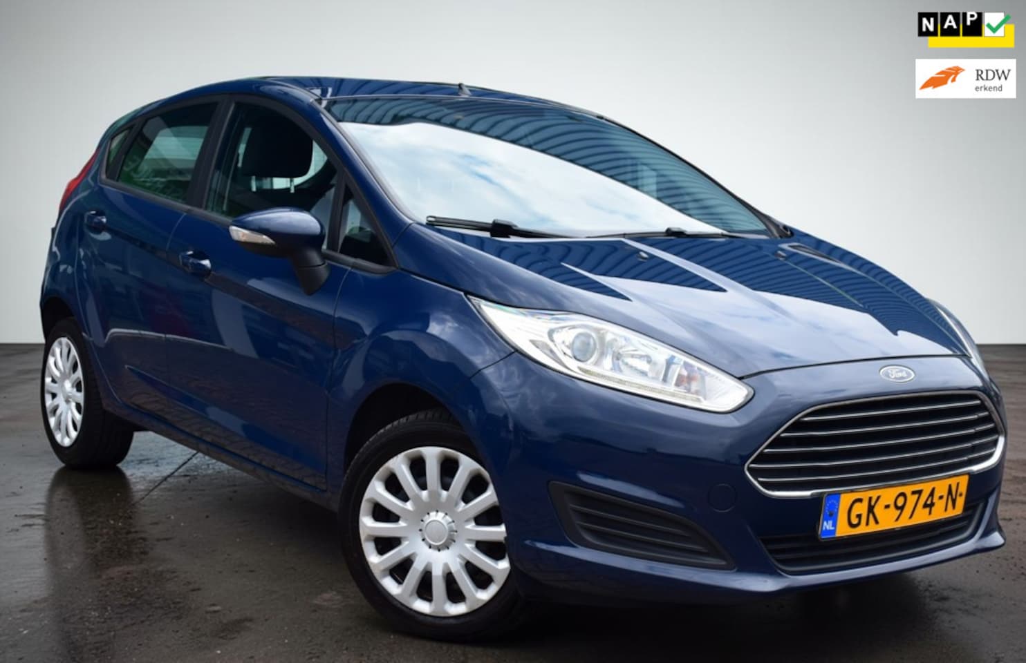 Ford Fiesta - 1.0 Style 1.0 Style, , Navigatie,5 Drs, Zeer net, NAP, Auto wordt afgeleverd met nieuwe Dist. set - AutoWereld.nl