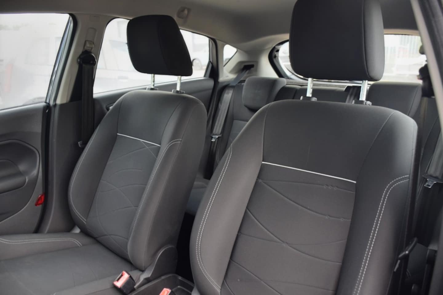Ford Fiesta - 1.0 Style 1.0 Style, , Navigatie,5 Drs, Zeer net, NAP, Auto wordt afgeleverd met nieuwe Dist. set