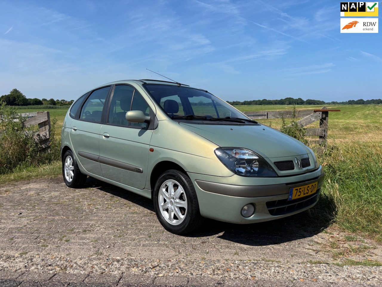 Renault Scénic - 2.0-16V AUTOMAAT - AutoWereld.nl