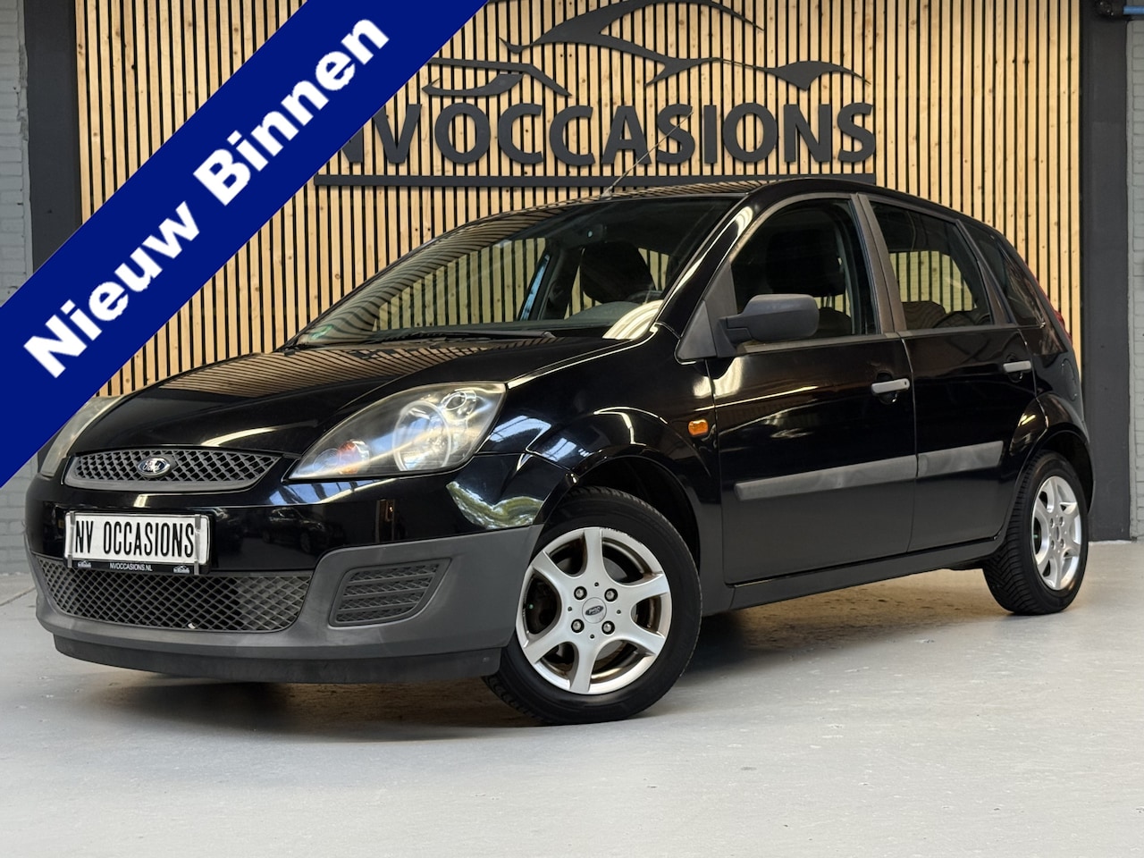 Ford Fiesta - 1.3-8V Cool & Sound NIEUWE APK 29-06-2027/5DEURS/AIRCO/ELEKR/NAP! - AutoWereld.nl