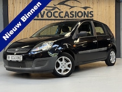 Ford Fiesta - 1.3-8V Cool & Sound NIEUWE APK 29-06-2027/5DEURS/AIRCO/ELEKR/NAP
