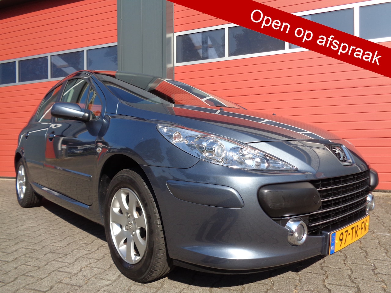 Peugeot 307 - 1.6-16V Premium 109PK Clima Cruise LMV Trekhaak NL-Auto 2E-Eigenaar 65000 Km NAP - AutoWereld.nl