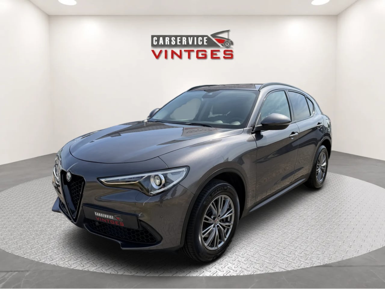 Alfa Romeo Stelvio - 2.0 T AWD | 200 pk | Adaptive Cruise | Camera | Trekhaak | Winter- & Zomerset - AutoWereld.nl
