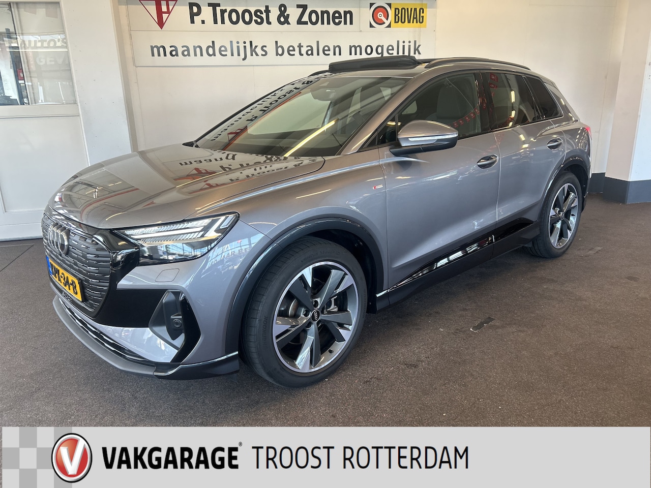 Audi Q4 e-tron - 35 3X S-Line edition 55 kWh 100% Elektrisch | Panoramadak | Lederen bekleding | Digital da - AutoWereld.nl