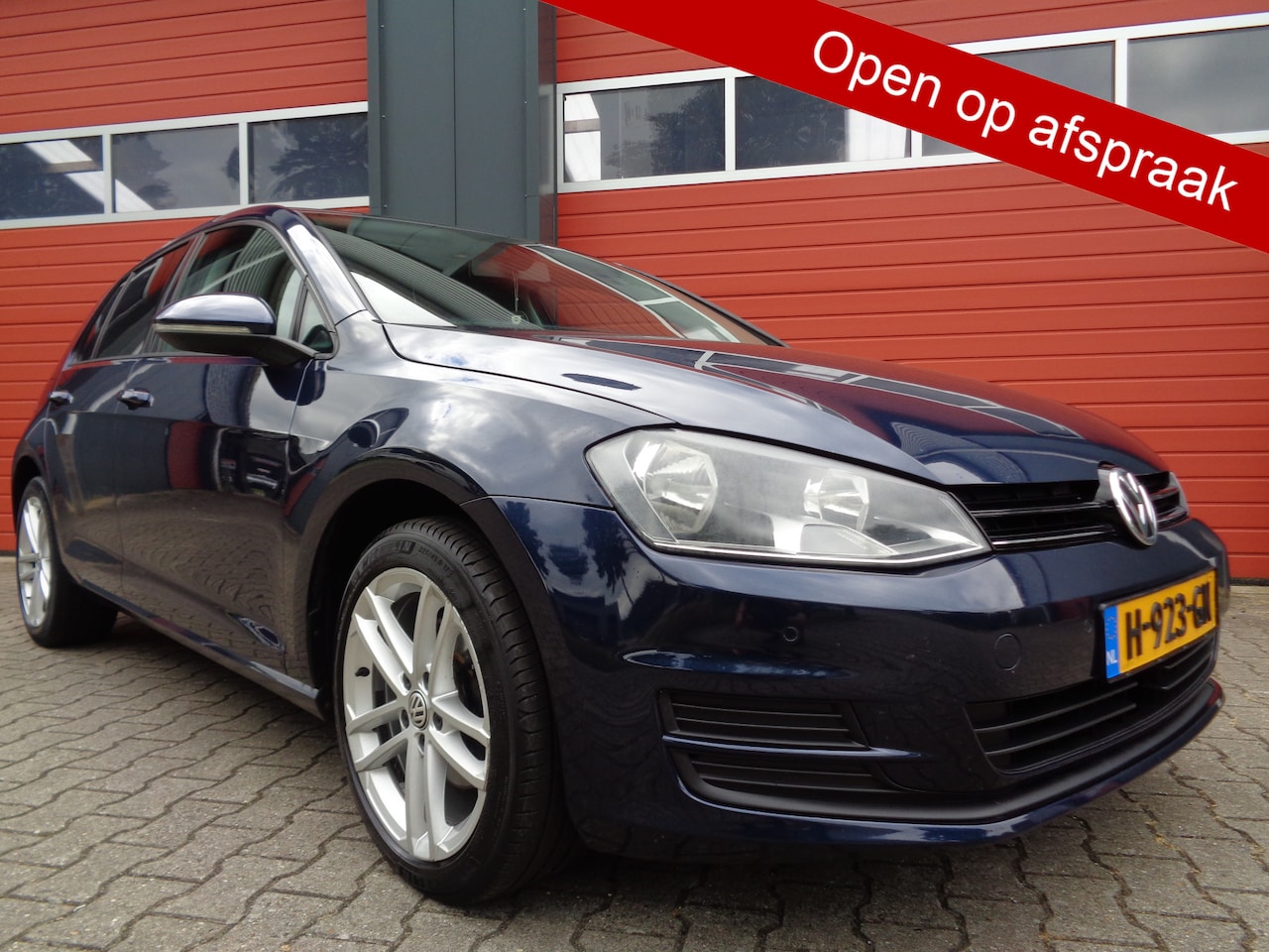Volkswagen Golf - 1.2 TSI Comfortline Pano-Dak Clima Cruise LMV 6-BAK Trekhaak - AutoWereld.nl