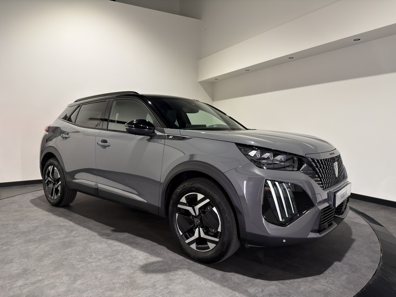 Peugeot e-2008 - EV Allure 54 kWh | Wordt verwacht! - AutoWereld.nl
