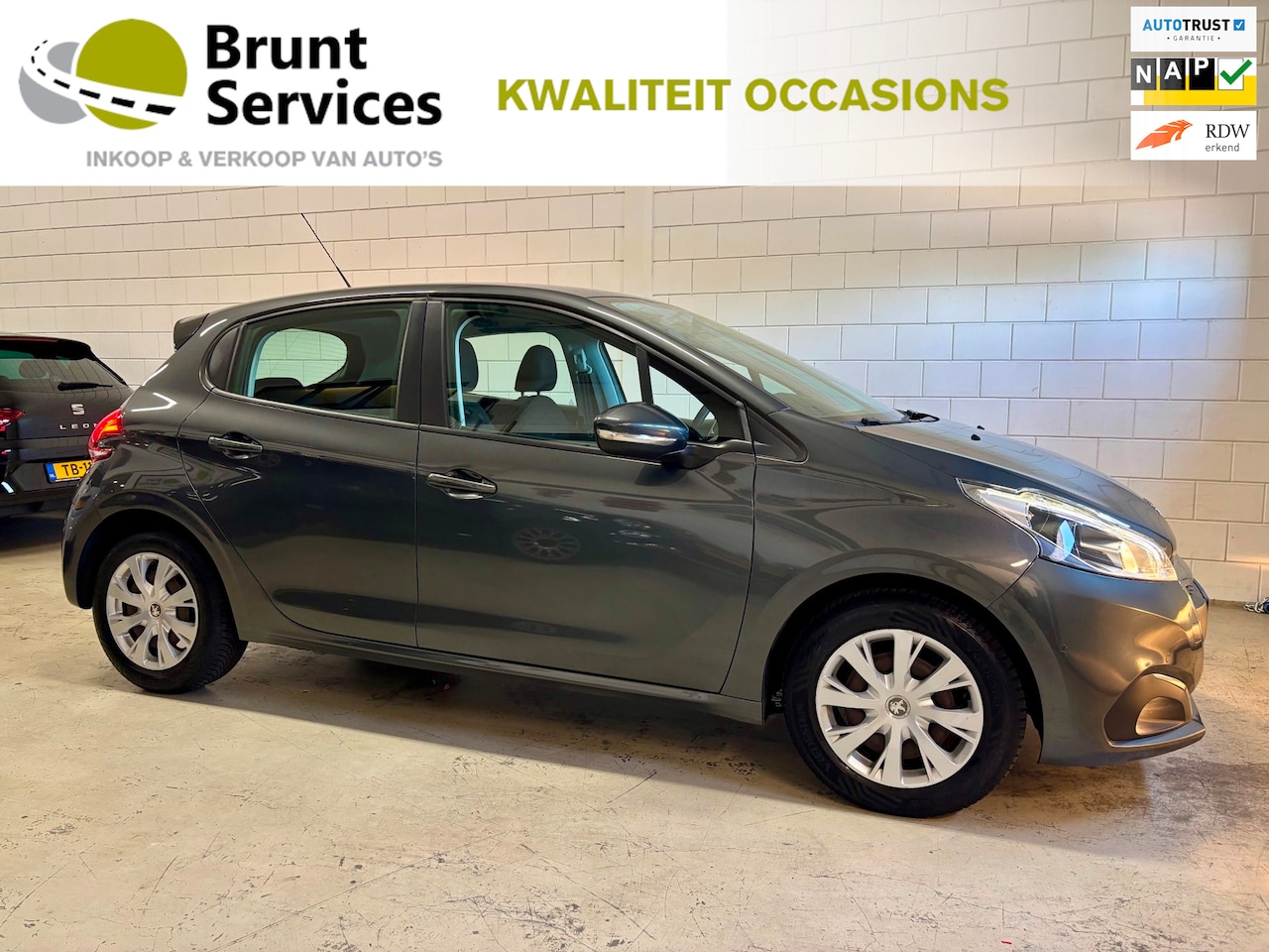 Peugeot 208 - 1.2 PureTech Blue Lion Bj.16|Airco|Pdc|Navi|Cruise Controle !! - AutoWereld.nl