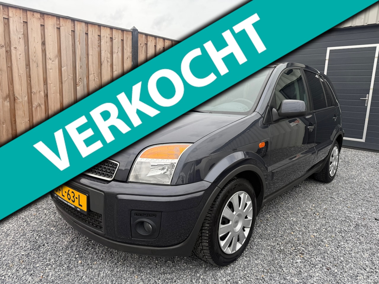 Ford Fusion - 1.6-16V Futura Automaat | PDC | Elek. Ramen |APK - AutoWereld.nl