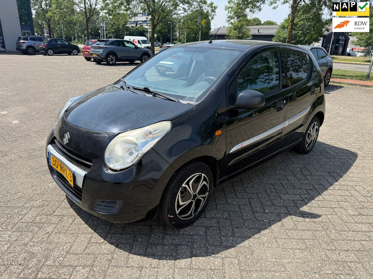Suzuki Alto - 1.0 Silver-line / 1 JAAR APK / AIRCO / NAP / 5DRS / INRUILAUTO / MEENEEM PRIJS!!! - AutoWereld.nl