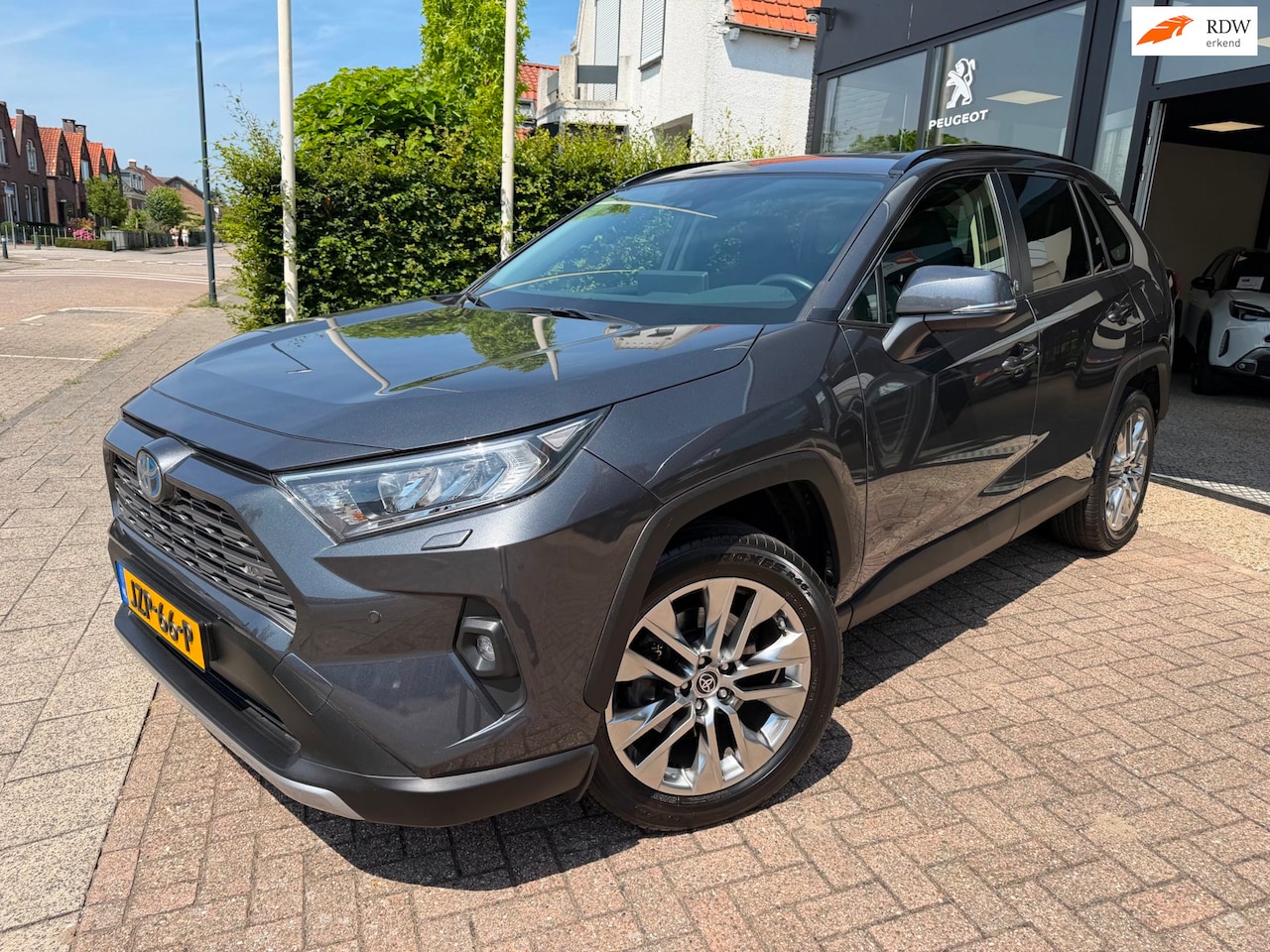 Toyota RAV4 - 2.5 Hybrid AWD Dynamic|Al. Klasse 3|Afn. Trekh.|Stuur/Stoel Verwarming - AutoWereld.nl