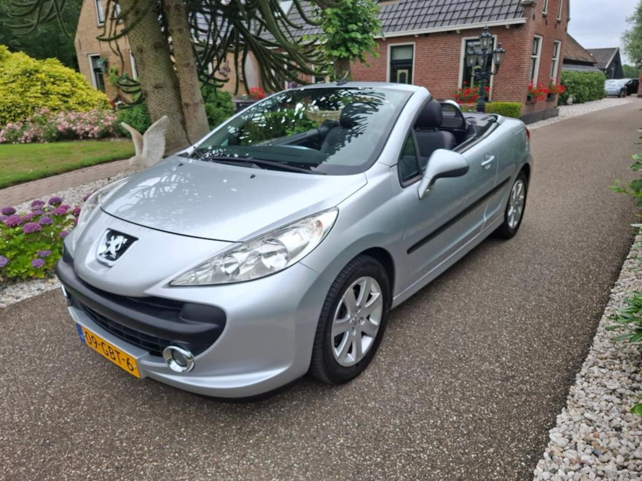 Peugeot 207 CC - 1.6 VTi 1.6 VTi - AutoWereld.nl