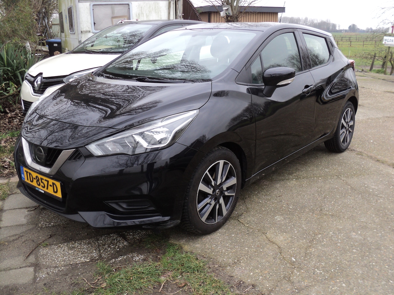 Nissan Micra - 0.9 IG-T N-Connecta LUXE COMPL-UITV- NAVI CRUIS CLIMA PDC LMV ELEK-PAKKET NL-AUTO 2 SLEUTELS BOEKJES APK - AutoWereld.nl