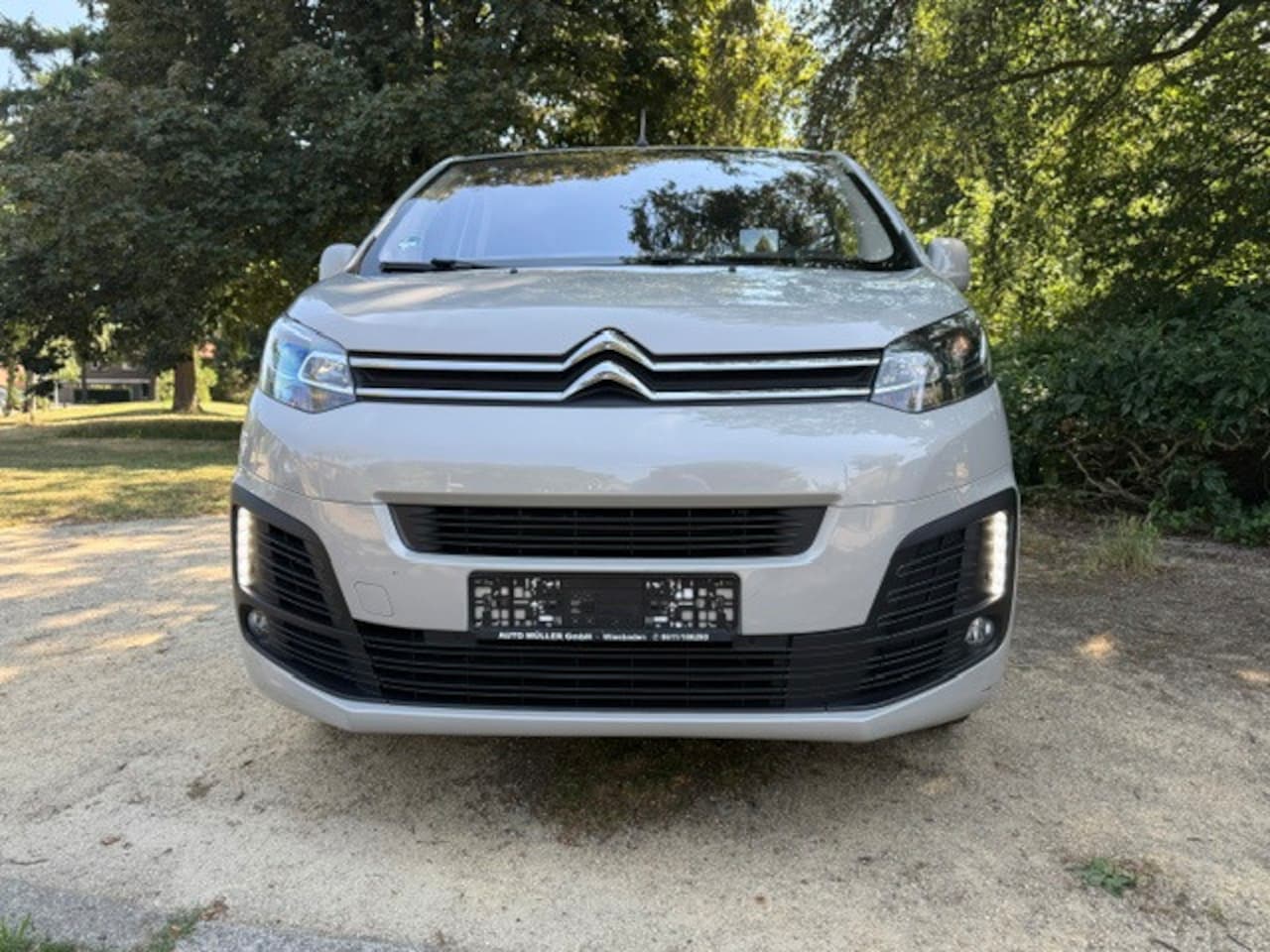 Citroën Jumpy - 1.5 BlueHDI 100 XL Club space tourer 8 p leer navi head up keyless go - AutoWereld.nl