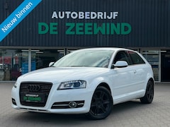 Audi A3 - 1.2 TFSI Ambiente|Black & White|Apple carplay