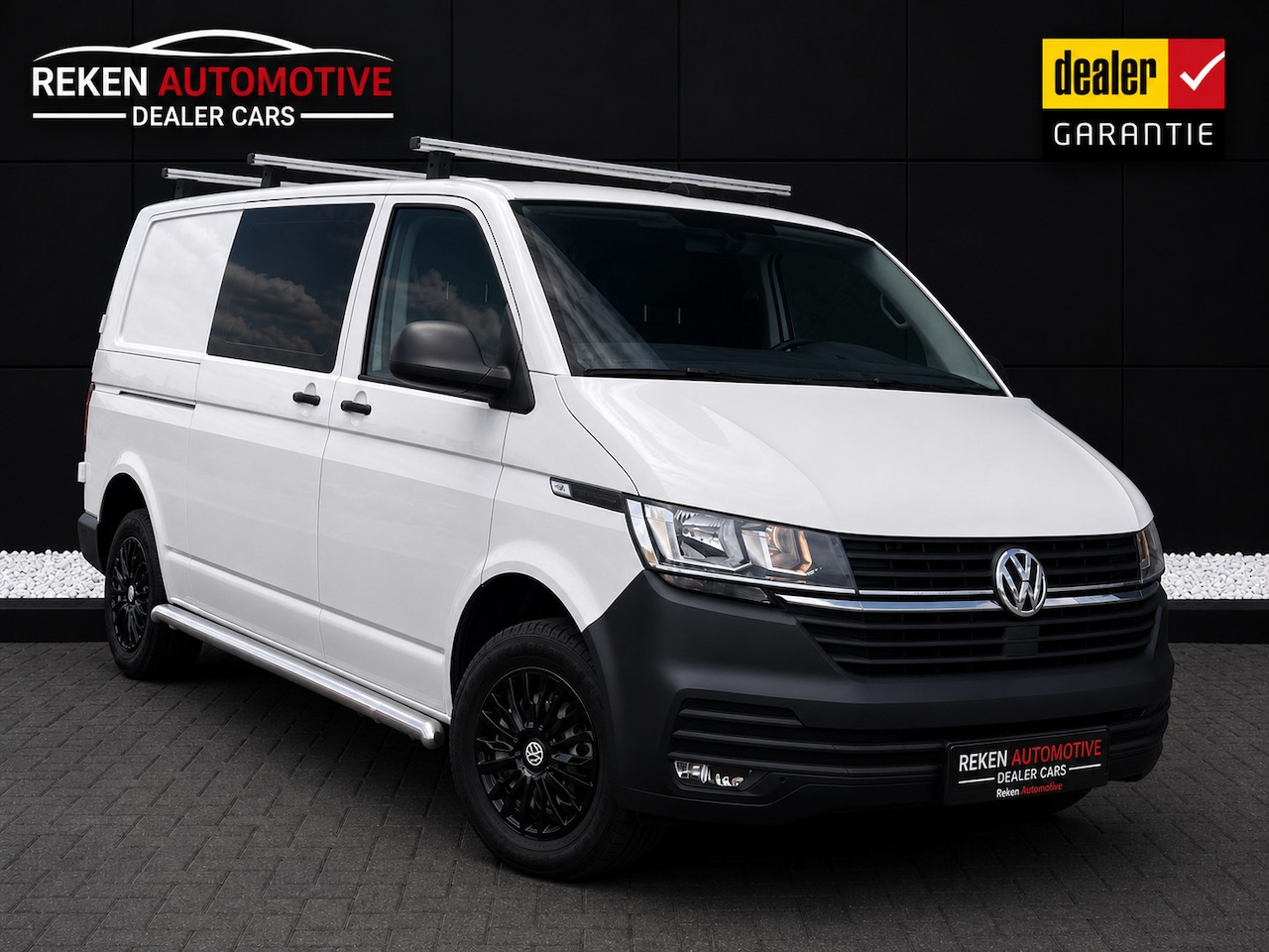 Volkswagen Transporter - 2.0 TDI L2H1 DC Carplay cruise Dab - AutoWereld.nl
