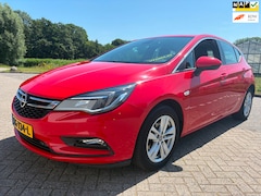 Opel Astra - 1.4 Turbo SPORT Edition
