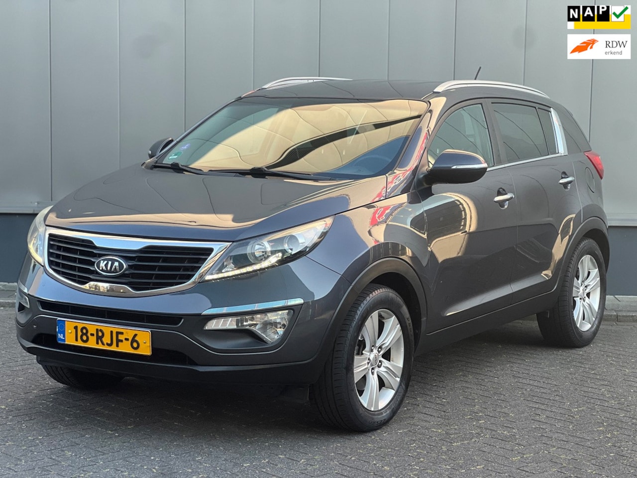 Kia Sportage - 1.6 GDI X-ecutive Plus Pack 1.6 GDI X-ecutive Plus Pack - AutoWereld.nl