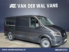 Volkswagen Crafter - 2.0 TDI 141pk L3H2 L2H1 Euro6 Airco | Camera | Navigatie | LED | 3000kg Trekhaak | Cruisec