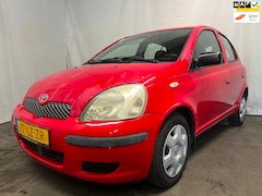 Toyota Yaris - 1.3 VVT-i Terra - Lakschade - Schade