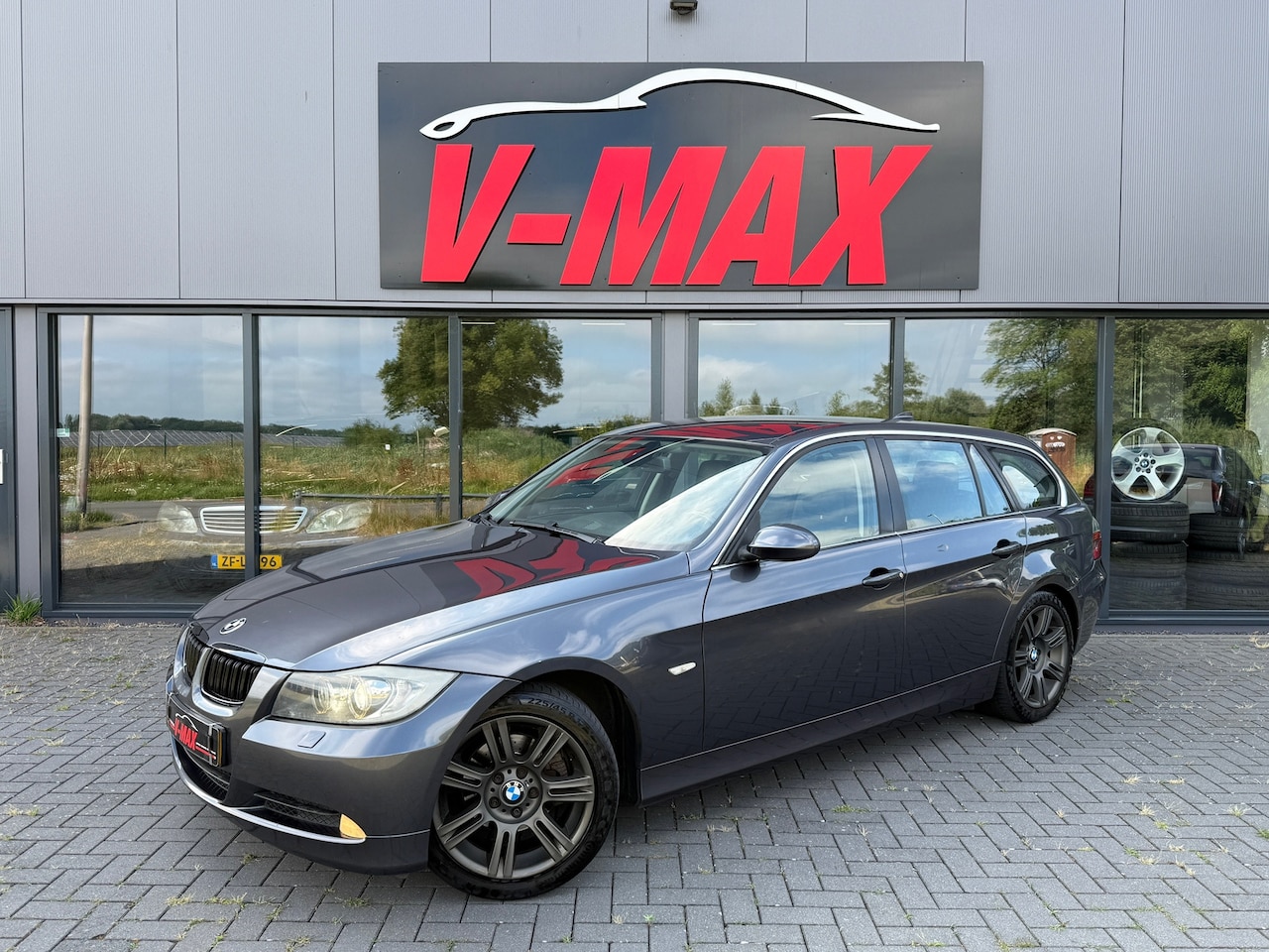 BMW 3-serie Touring - 325i Touring Executive Naviprof Leder Xenon Pdc - AutoWereld.nl