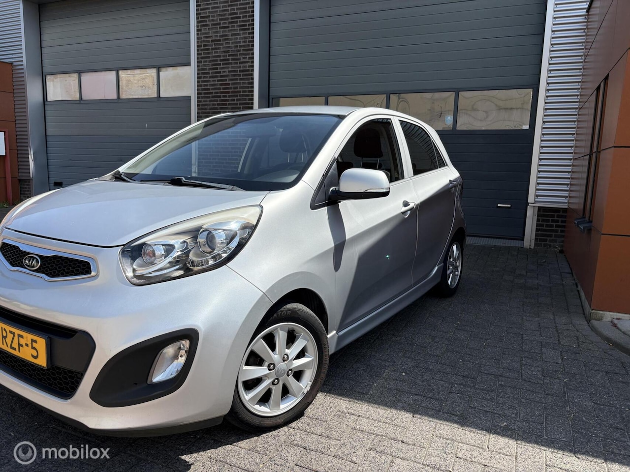 Kia Picanto - 1.0 CVVT ISG Comfort Pack 1.0 CVVT ISG Comfort Pack - AutoWereld.nl