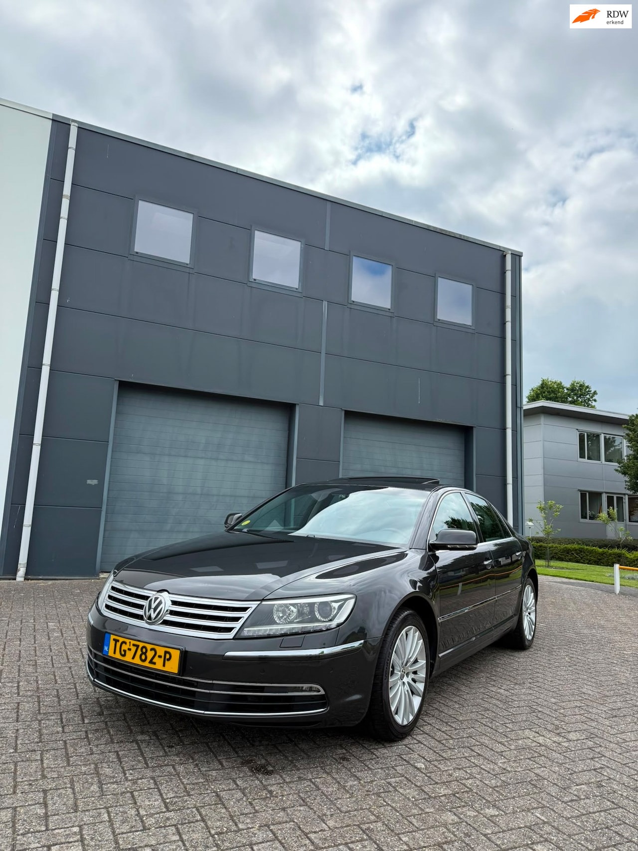 Volkswagen Phaeton - 3.0 TDI 5p. Automaat 2014 Schuifdak - AutoWereld.nl