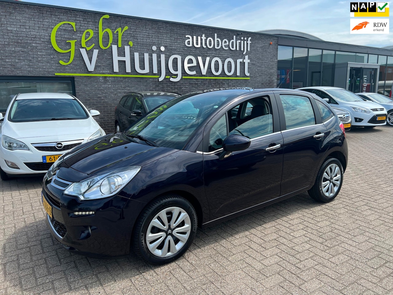Citroën C3 - 1.0 PureTech Collection 1.0 PureTech Collection - AutoWereld.nl
