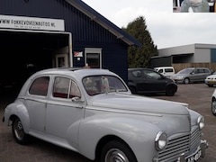 Peugeot 203 - 203C 203
