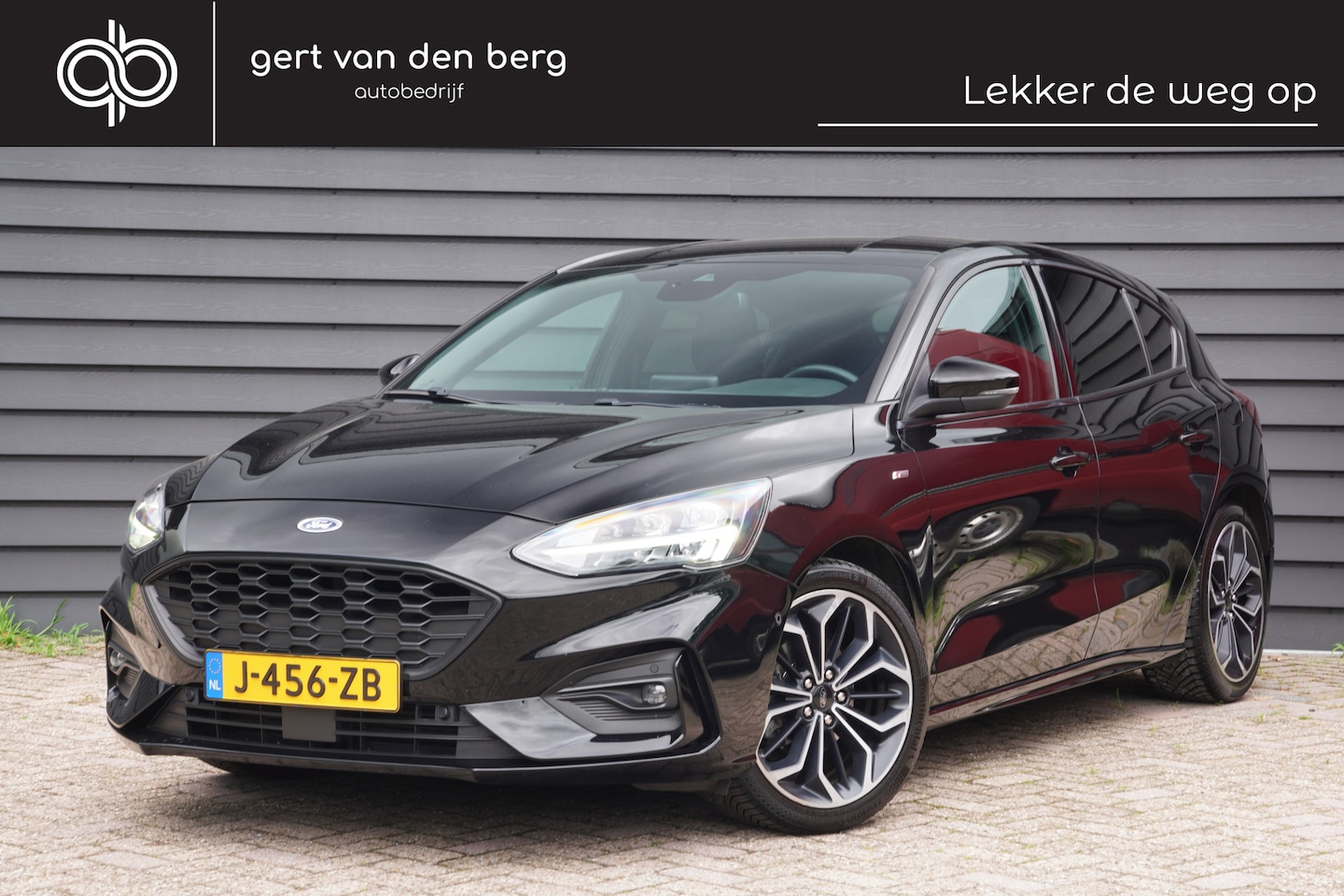 Ford Focus - 1.0 EcoBoost Titanium Business - ST LINE - AUTOMAAT - CARPLAY - CAMERA - CLIMA - - AutoWereld.nl