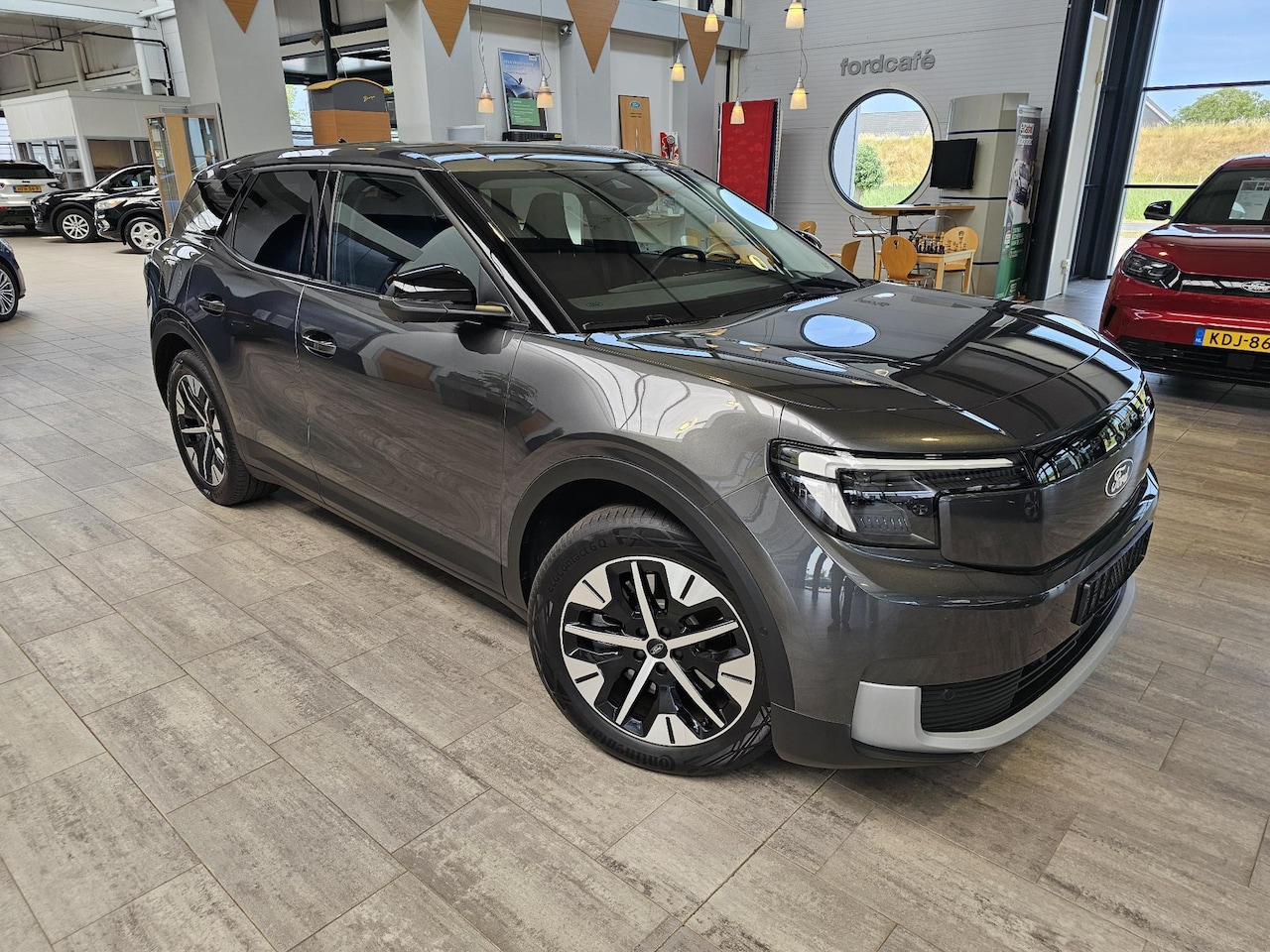 Ford Explorer - 210KW RWD Extended Range 77Kwh - AutoWereld.nl