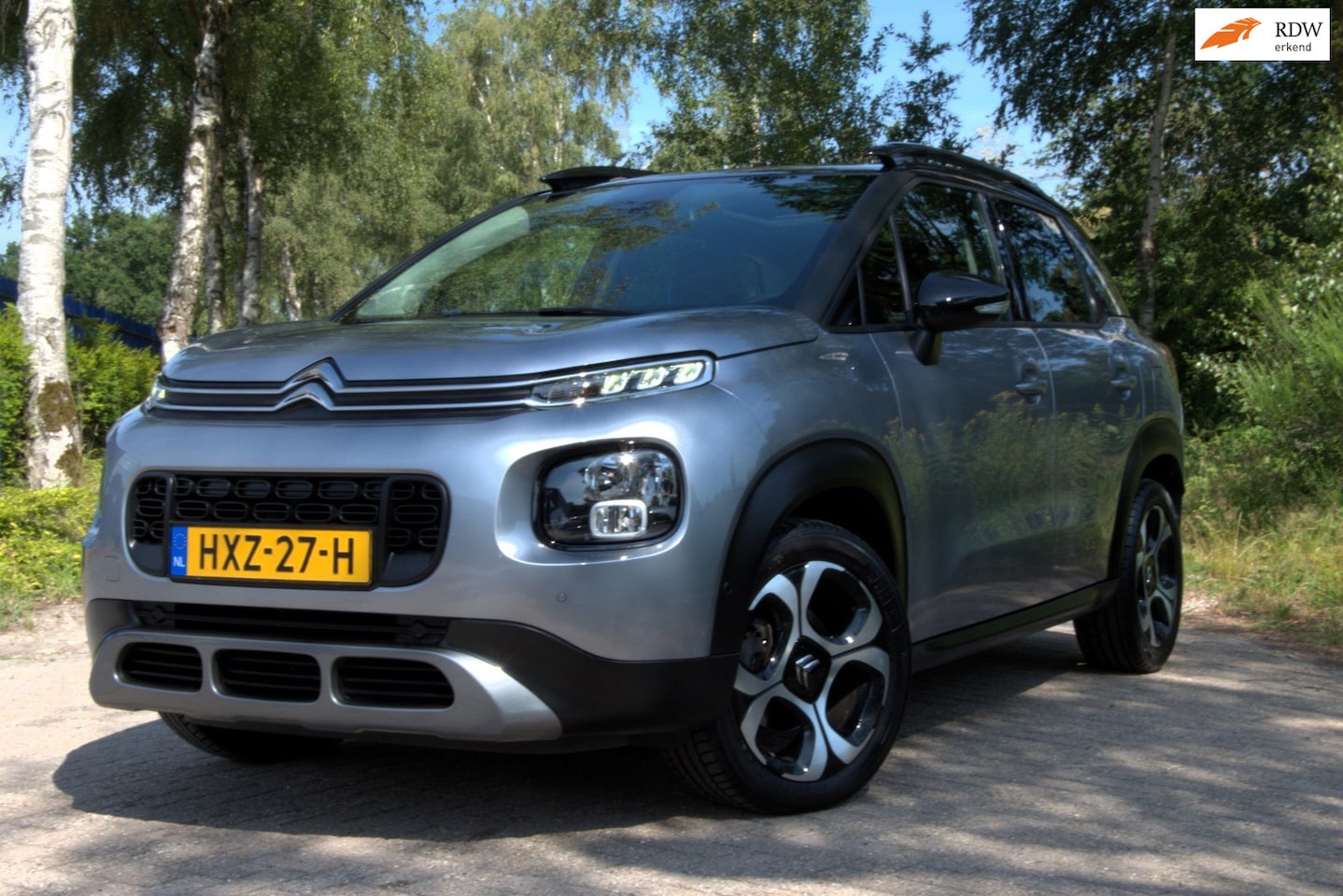 Citroën C3 Aircross - 1.2 Shine, Trekhaak, Automaat, Pano, Cruise, Navi, camera - AutoWereld.nl