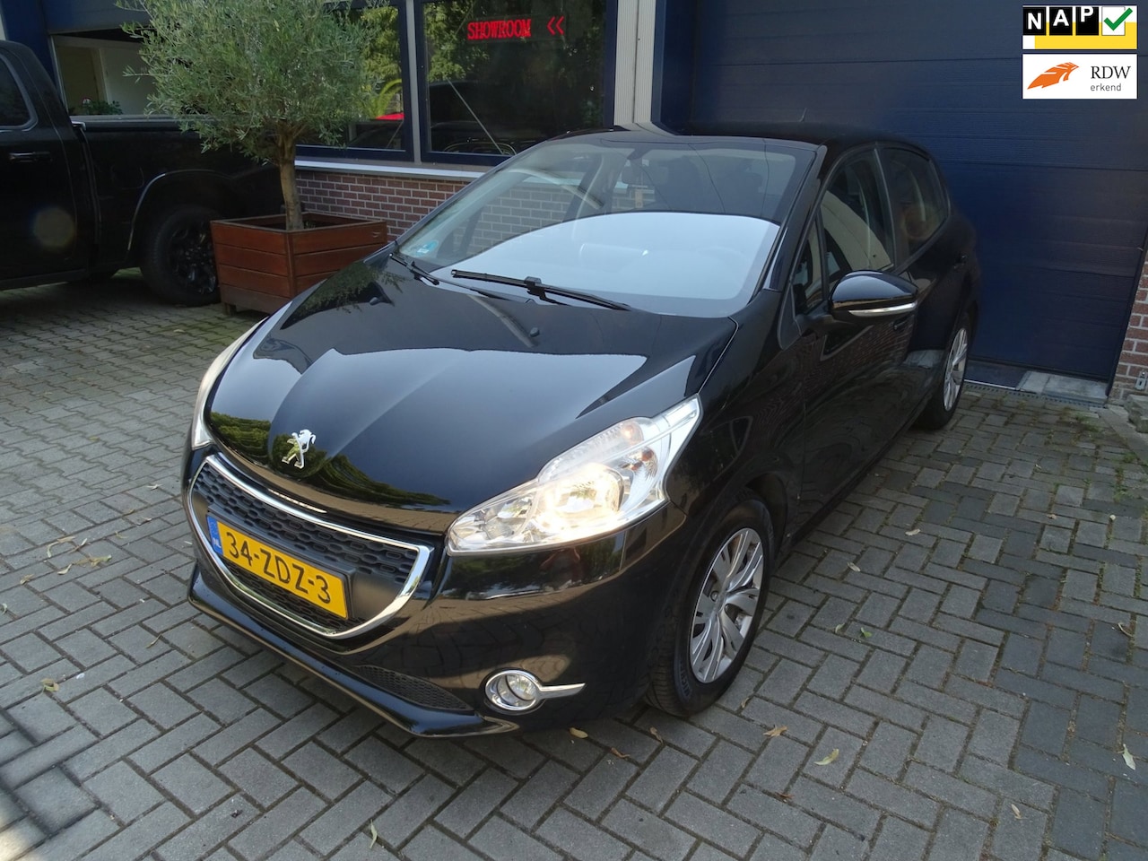 Peugeot 208 - 1.2 Vti Blue Lease 1.2 VTi Blue Lease - AutoWereld.nl
