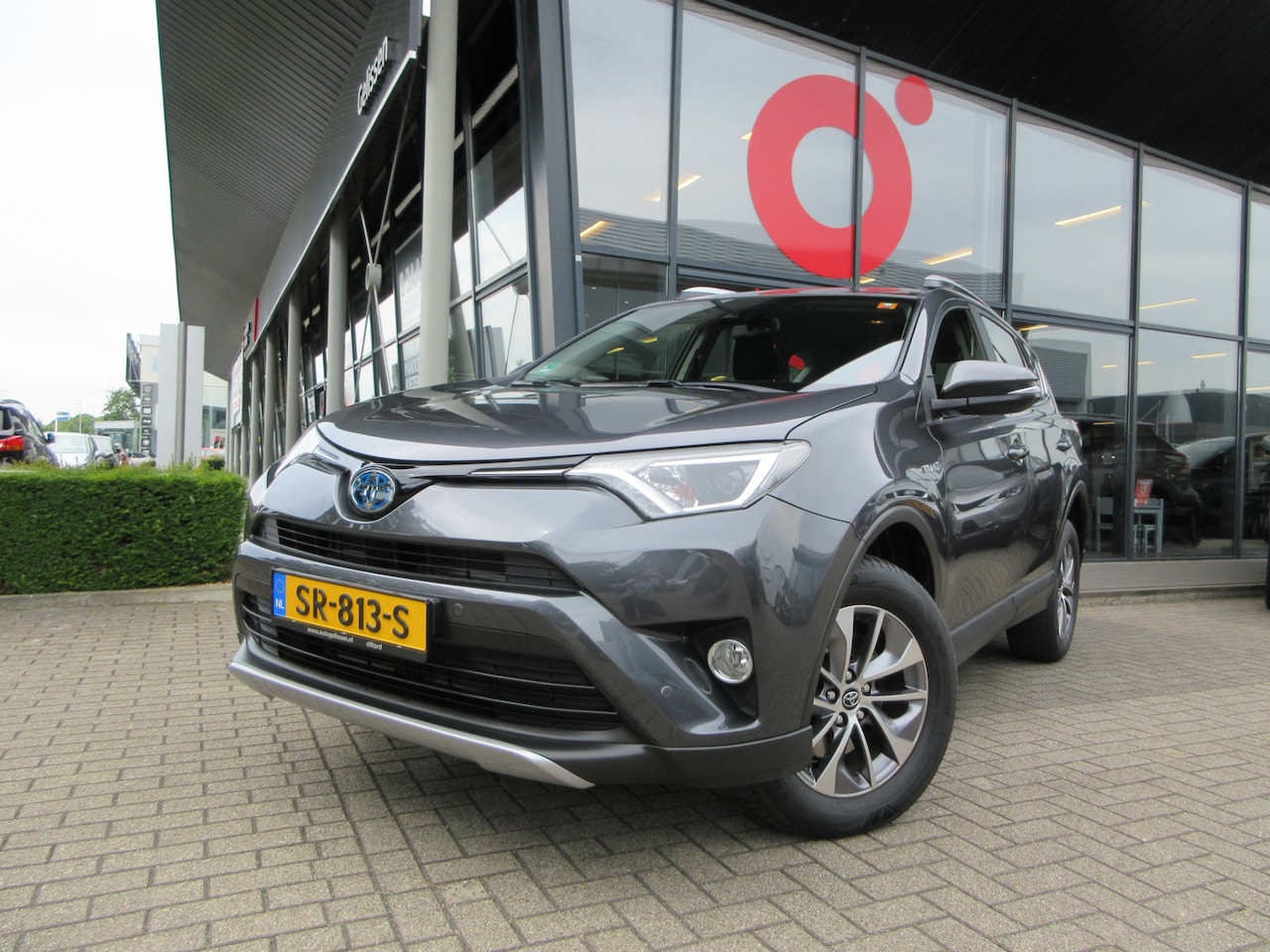 Toyota RAV4 - 2.5 Hybrid AWD Style AUTOMAAT - AutoWereld.nl