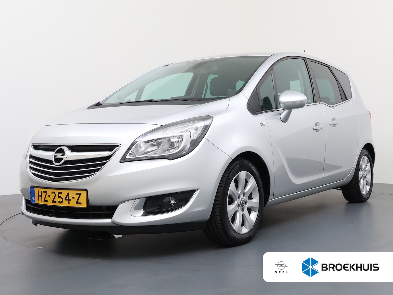 Opel Meriva - 1.4 Turbo Cosmo | Achteruitrijcamera | Audio-navigatie full map | Cruise control - AutoWereld.nl