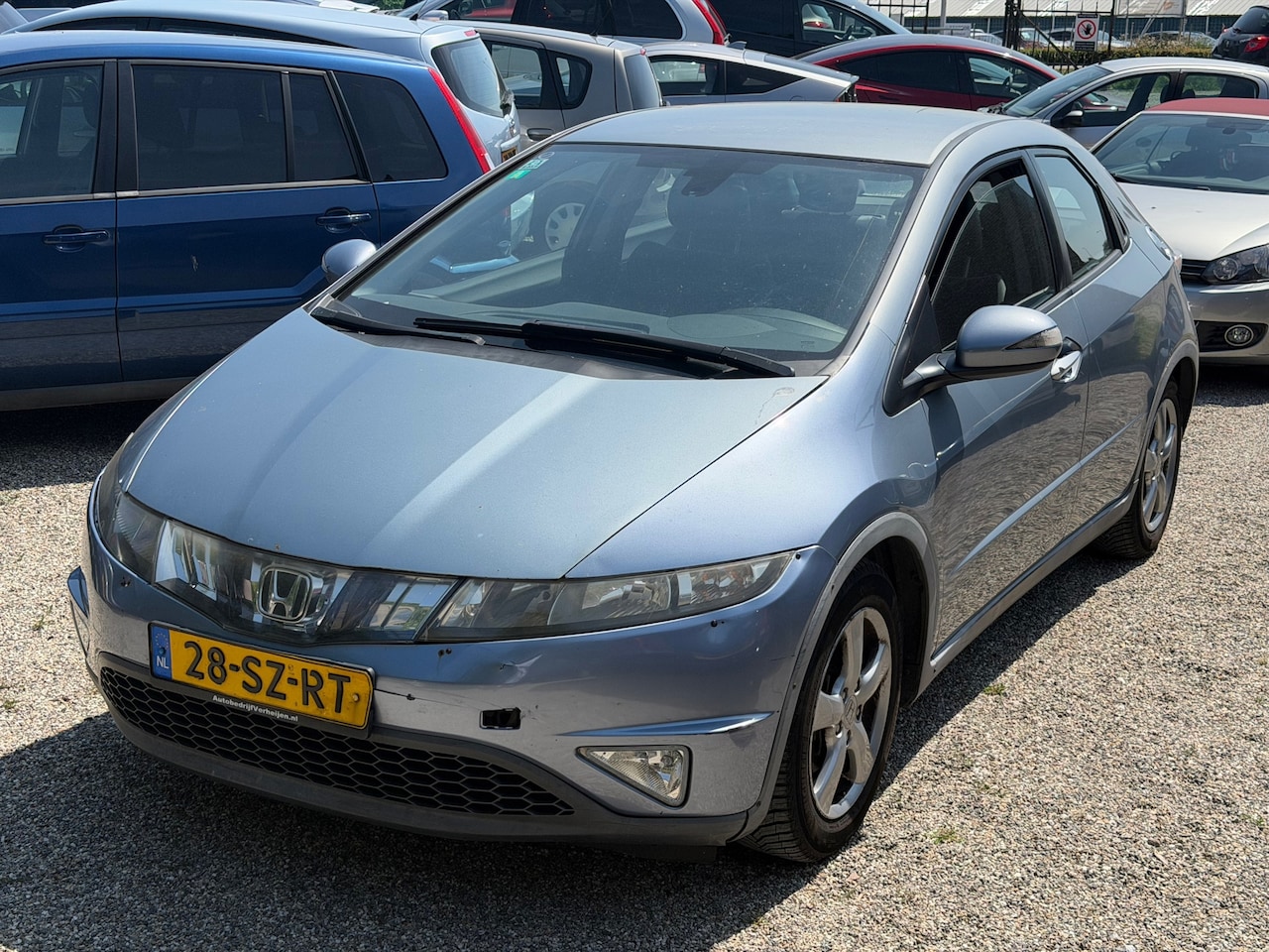 Honda Civic - 1.4 Sport Airco Zeer Netjes Onderhouden Nieuwe Banden Zeer Betrouwbaar Zuinig Auto - AutoWereld.nl